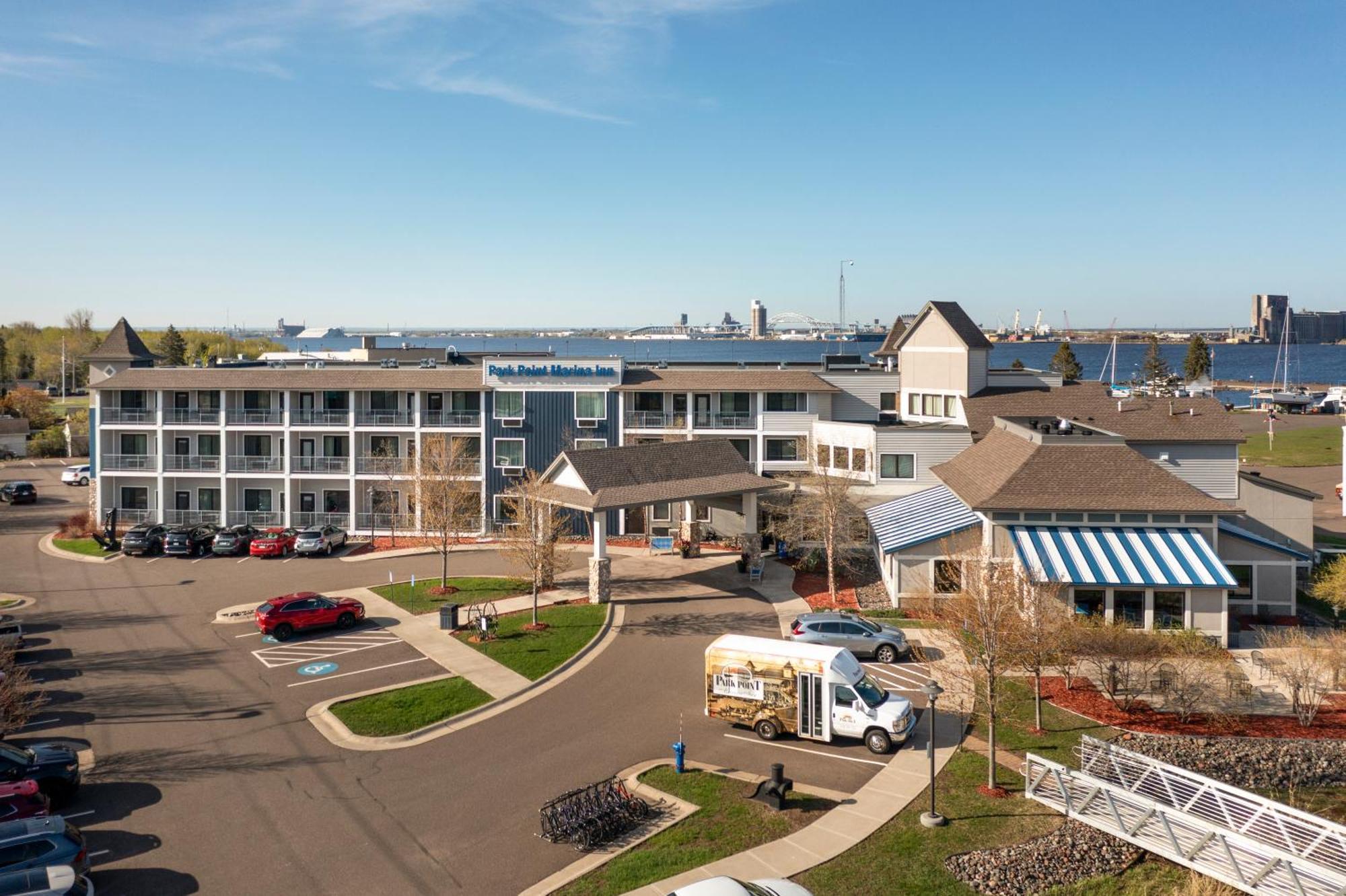 Park Point Marina Inn Duluth Exterior photo