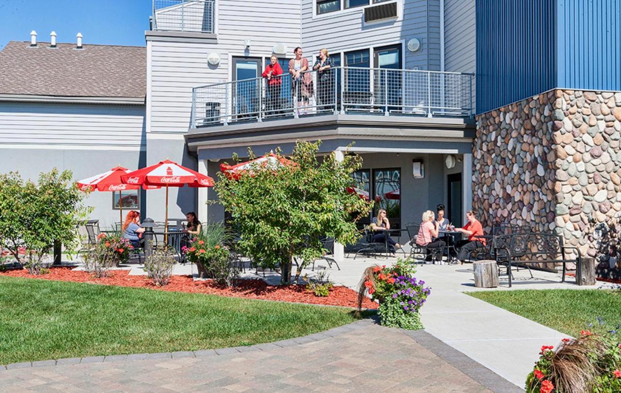 Park Point Marina Inn Duluth Exterior photo